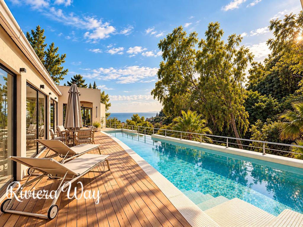 11 room villa in Cannes, photo #3, listing #102099228