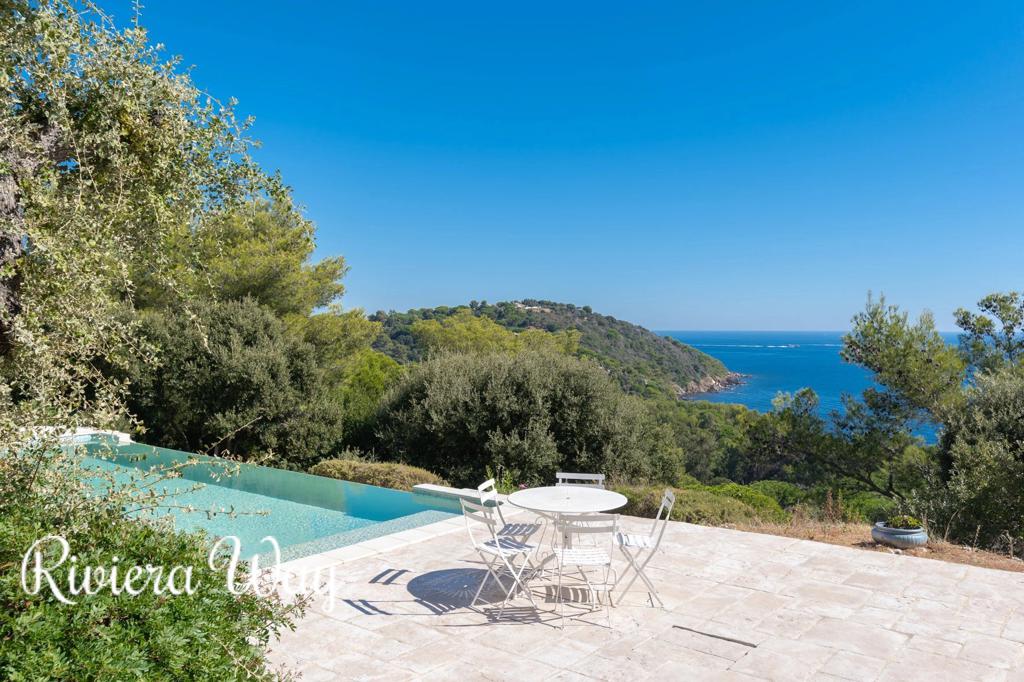 5 room villa in Saint-Tropez, photo #4, listing #102956658