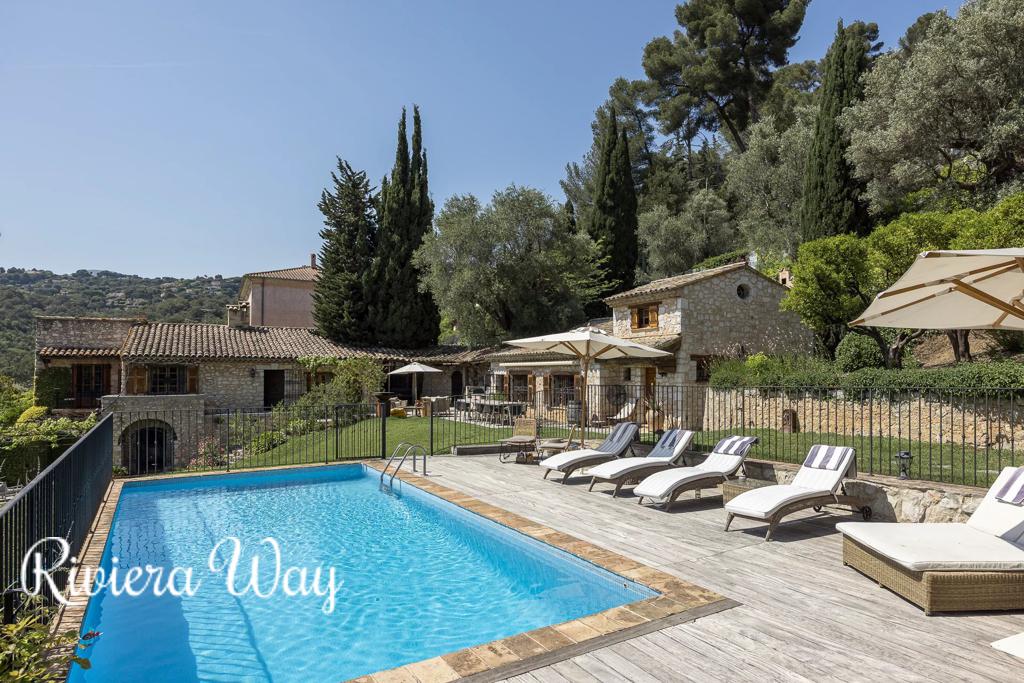 8 room villa in Saint-Paul-de-Vence, photo #8, listing #94932390