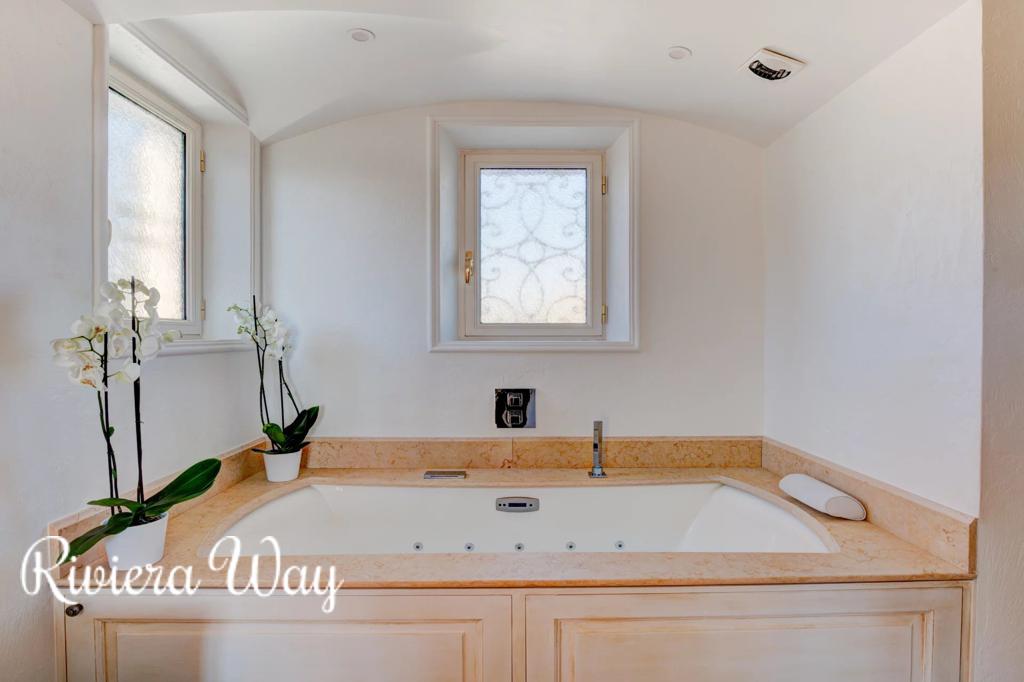 6 room villa in Pégomas, photo #9, listing #105089250
