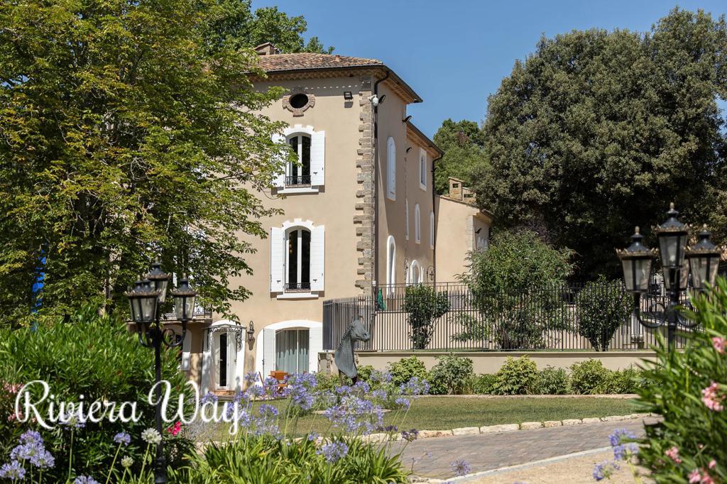 10 room villa in Cotignac, photo #8, listing #100210236