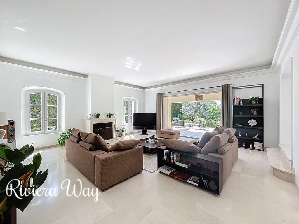 Villa in Mougins, photo #2, listing #103876164