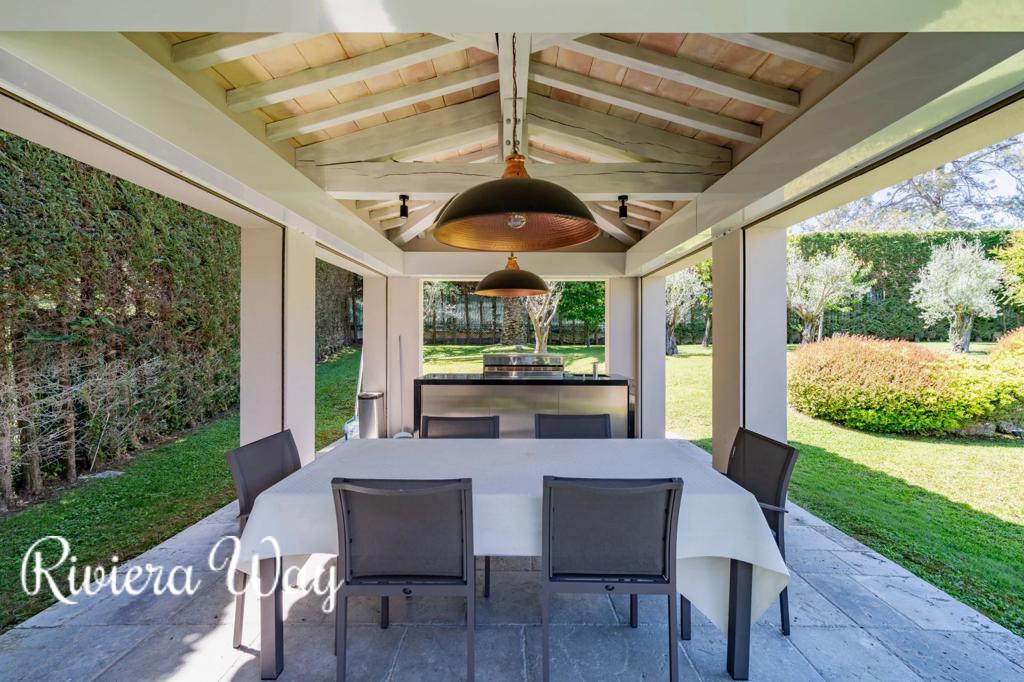 6 room villa in Mougins, photo #4, listing #106328880