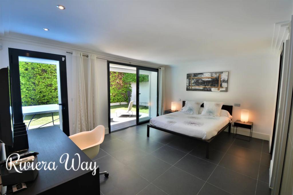 7 room villa in Cap d'Antibes, photo #6, listing #81730362