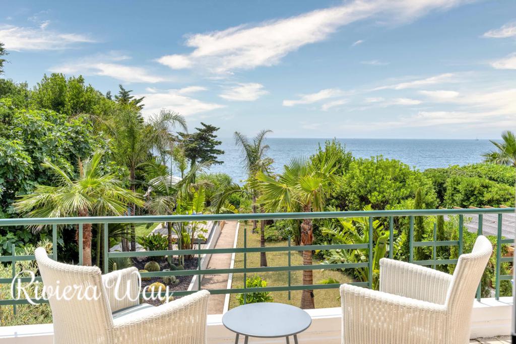 4 room apartment in Agay, photo #6, listing #103354146