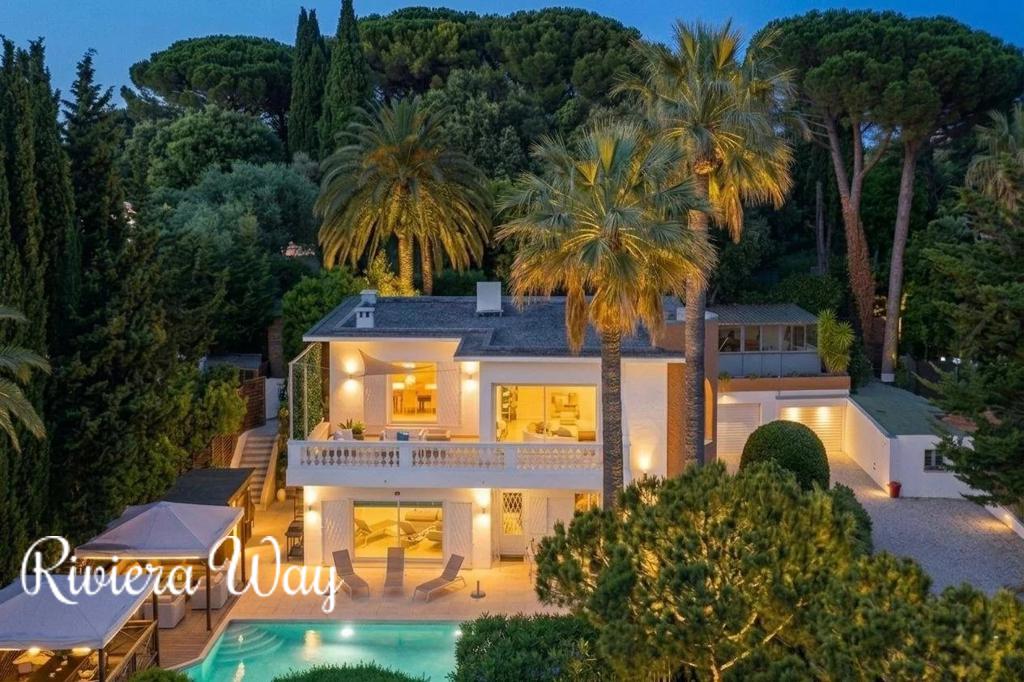 6 room villa in Le Cannet, photo #10, listing #106471470