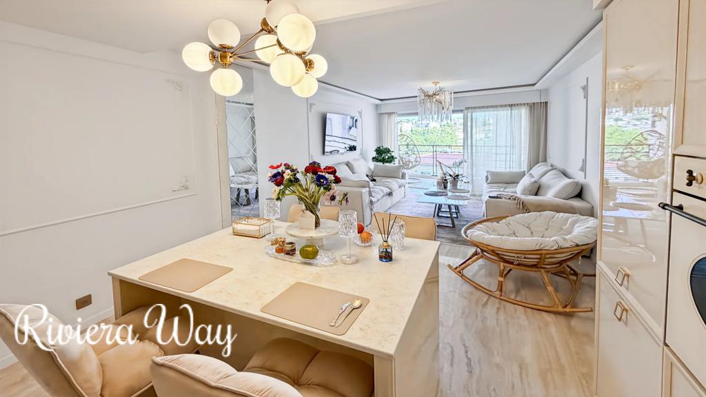 3 room apartment in Cannes, photo #3, listing #106084482