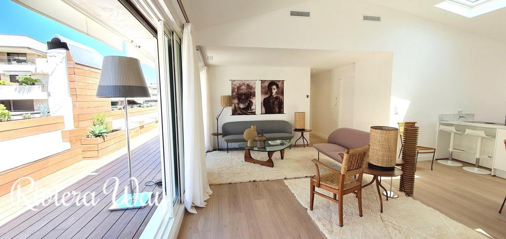 3 room apartment in Boulevard de la Croisette, photo #7, listing #83427708