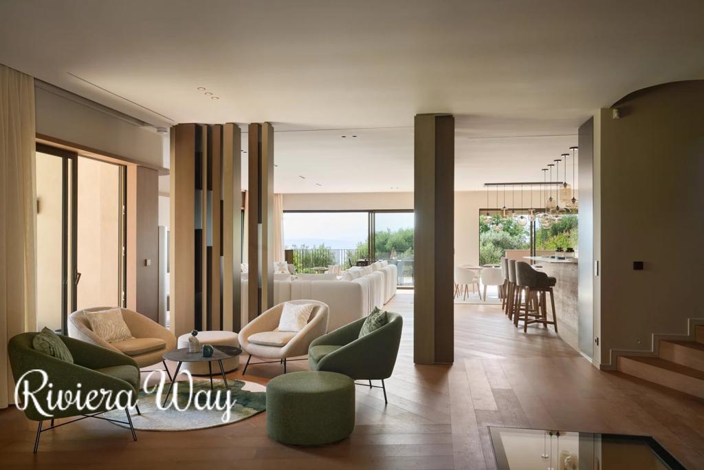 9 room villa in Mougins, photo #1, listing #103278882