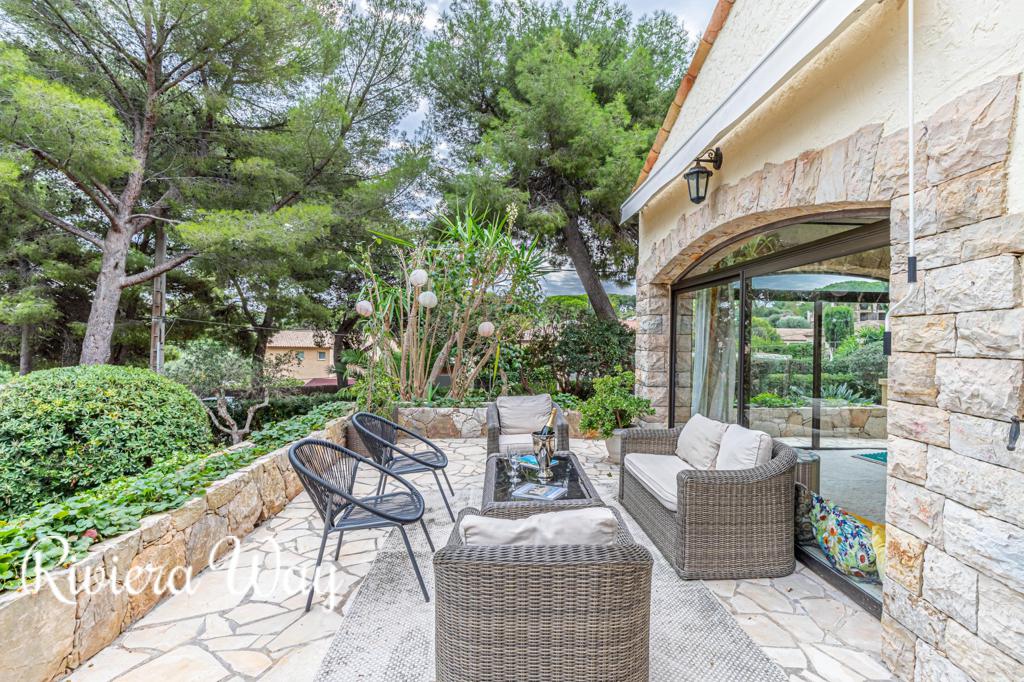 7 room villa in Cap d'Antibes, photo #4, listing #91047894