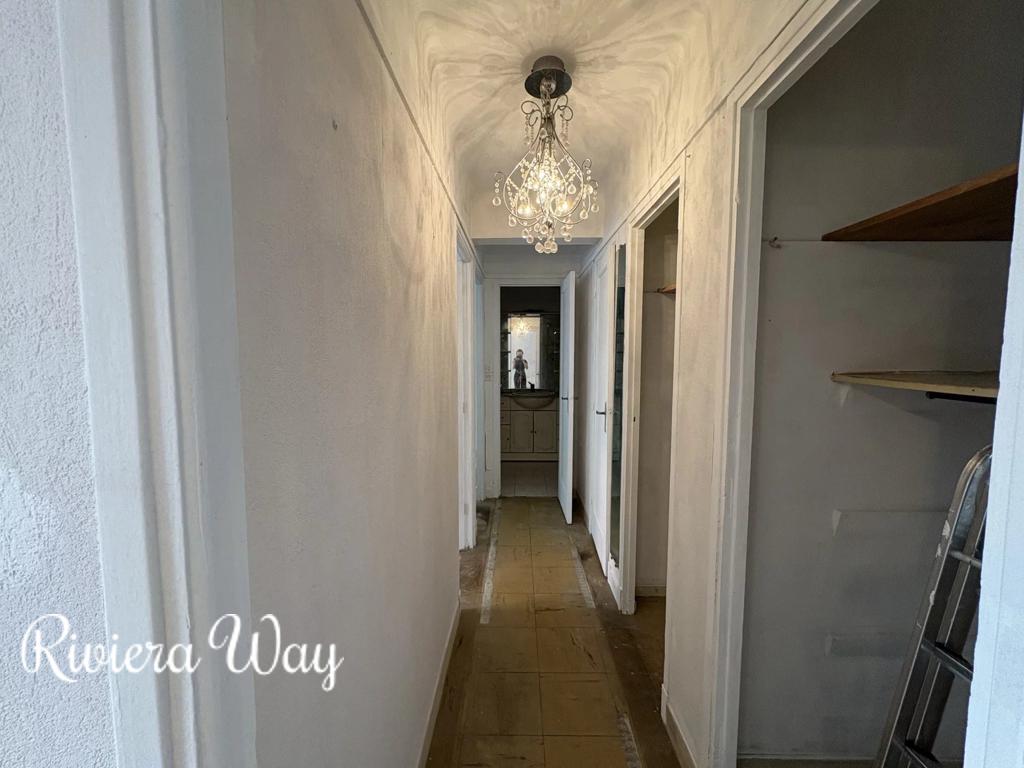 3 room apartment in Antibes, photo #9, listing #103123986