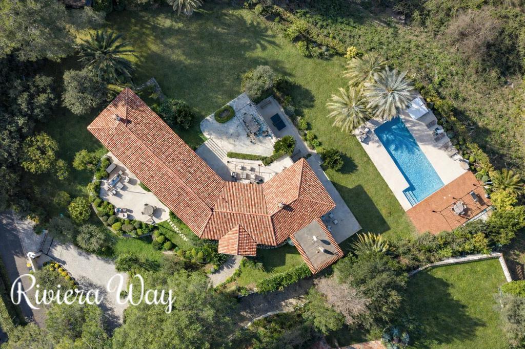 6 room villa in Mougins, photo #1, listing #106276212