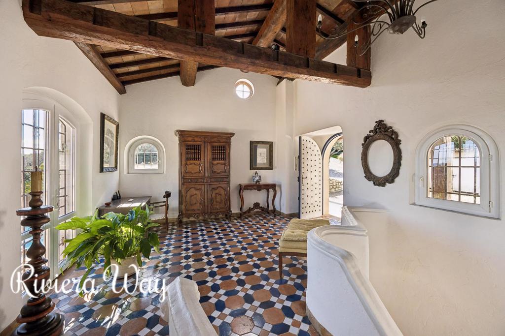 8 room villa in La Colle-sur-Loup, photo #4, listing #105551586