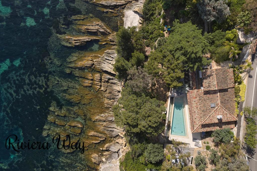 7 room villa in Le Lavandou, photo #9, listing #103109706