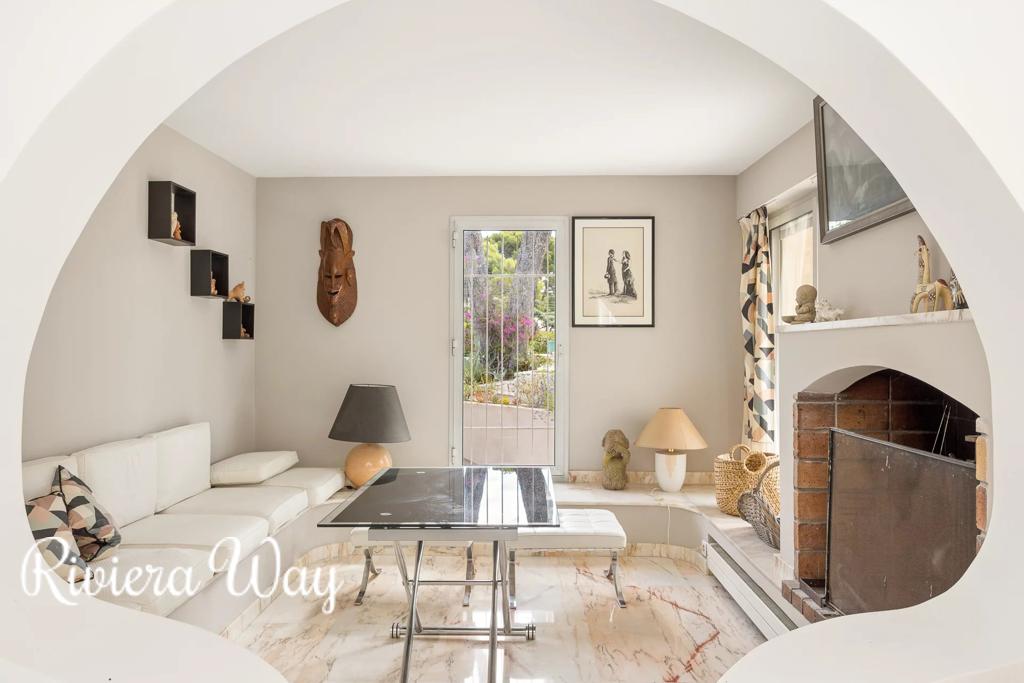 5 room villa in Cap d'Antibes, photo #7, listing #106539258