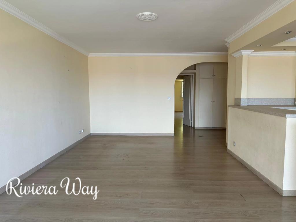 Apartment in Villefranche-sur-Mer, photo #4, listing #103728198