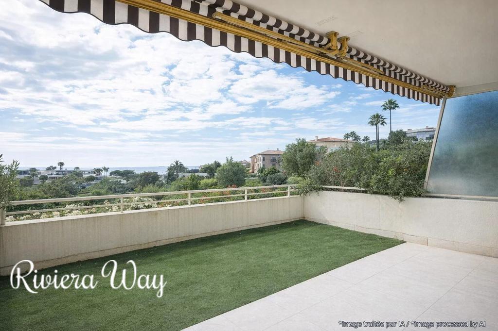 3 room apartment in Cannes, photo #3, listing #99466416