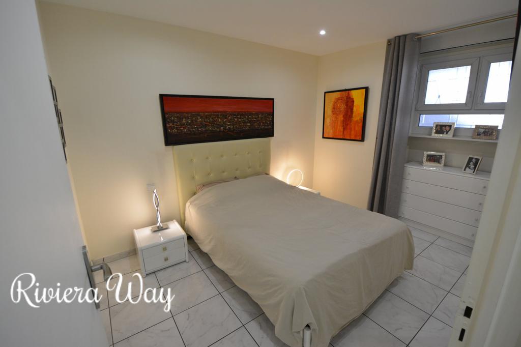3 room apartment in Juan-les-Pins, photo #3, listing #74823336