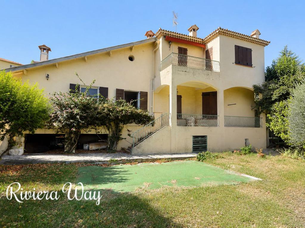 6 room villa in Villefranche-sur-Mer, 200 m², photo #1, listing #104750856