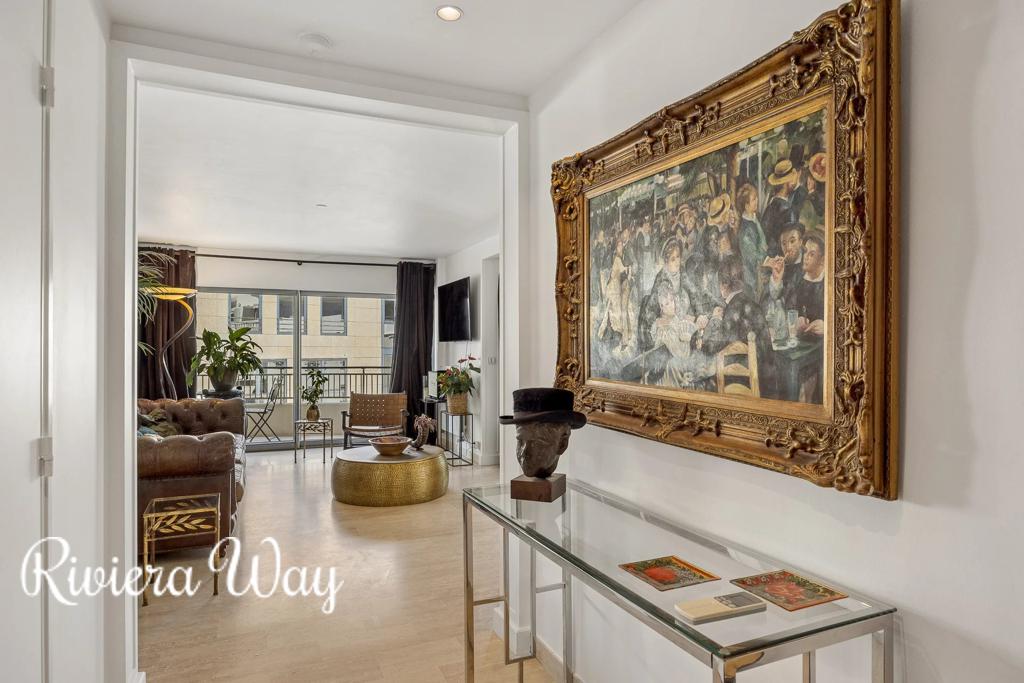 4 room apartment in Cannes, photo #7, listing #100447914