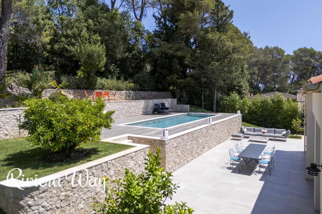 7 room villa in Mougins, photo #1, listing #103477668