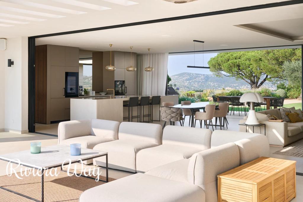 8 room villa in Sainte-Maxime, photo #5, listing #106456308