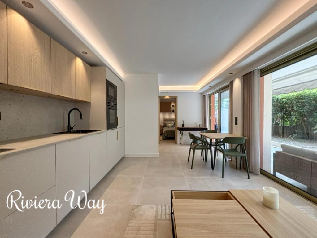 2 room apartment in Californie - Pezou, photo #3, listing #104604990