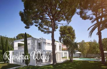 6 room villa in Cap d'Antibes, 25 m²