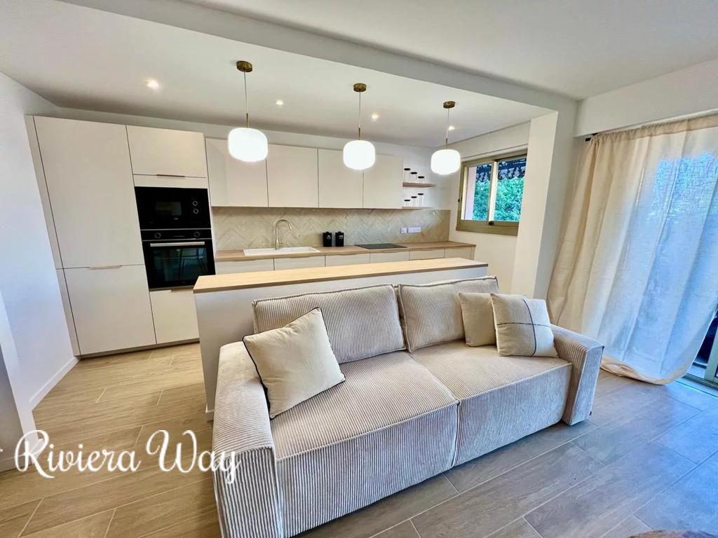3 room apartment in Juan-les-Pins, photo #4, listing #103735338