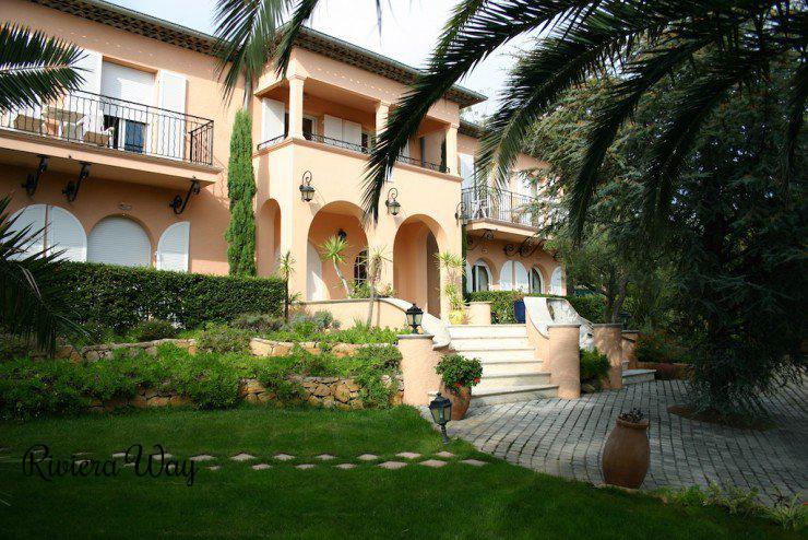 14 room villa in Saint-Tropez, 1090 m², photo #3, listing #64685712