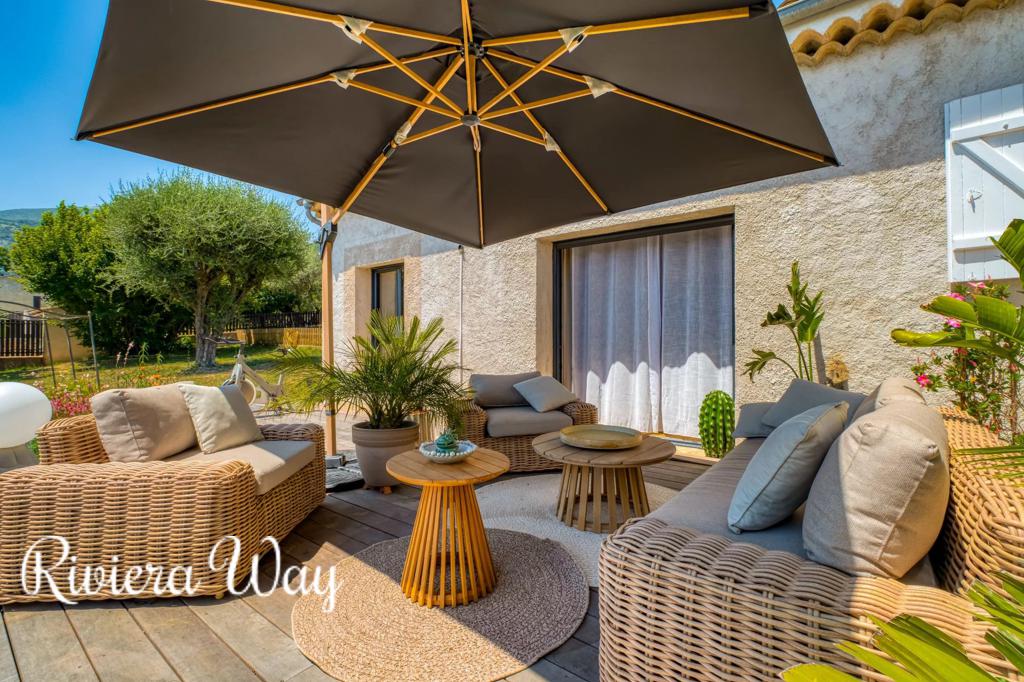 7 room villa in Tourrettes-sur-Loup, photo #4, listing #106534344