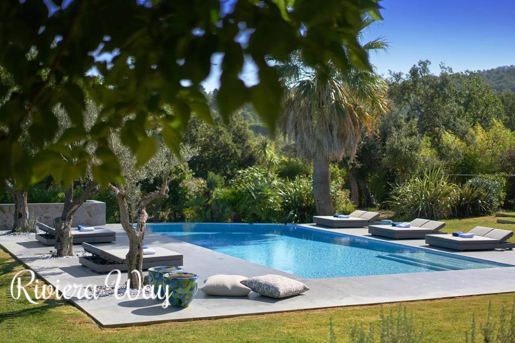 6 room villa in Gassin, photo #1, listing #102861570