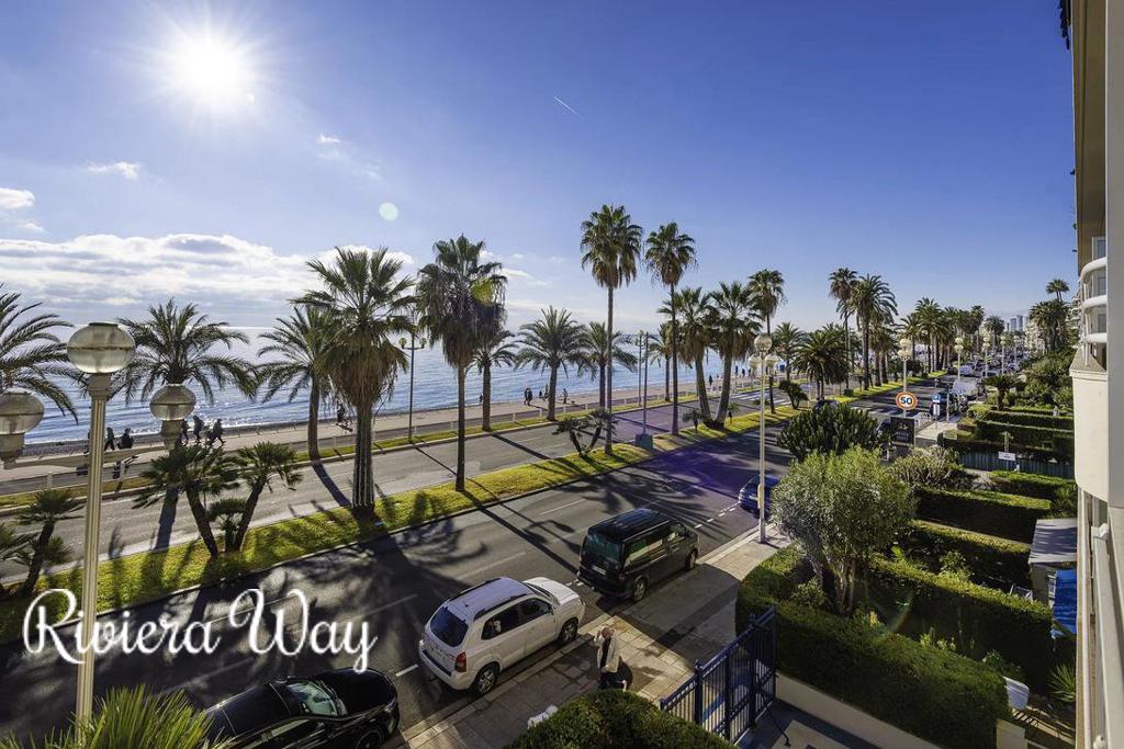 3 room apartment in Nice, 65 m², photo #2, listing #105968100