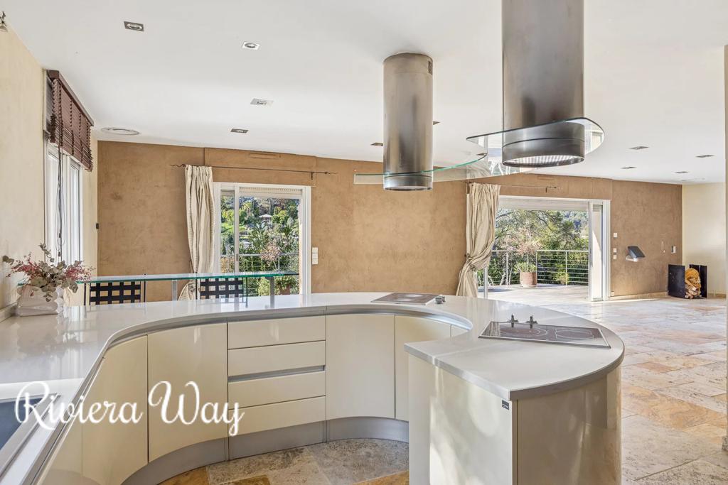 7 room villa in Roquefort-les-Pins, photo #9, listing #105187782