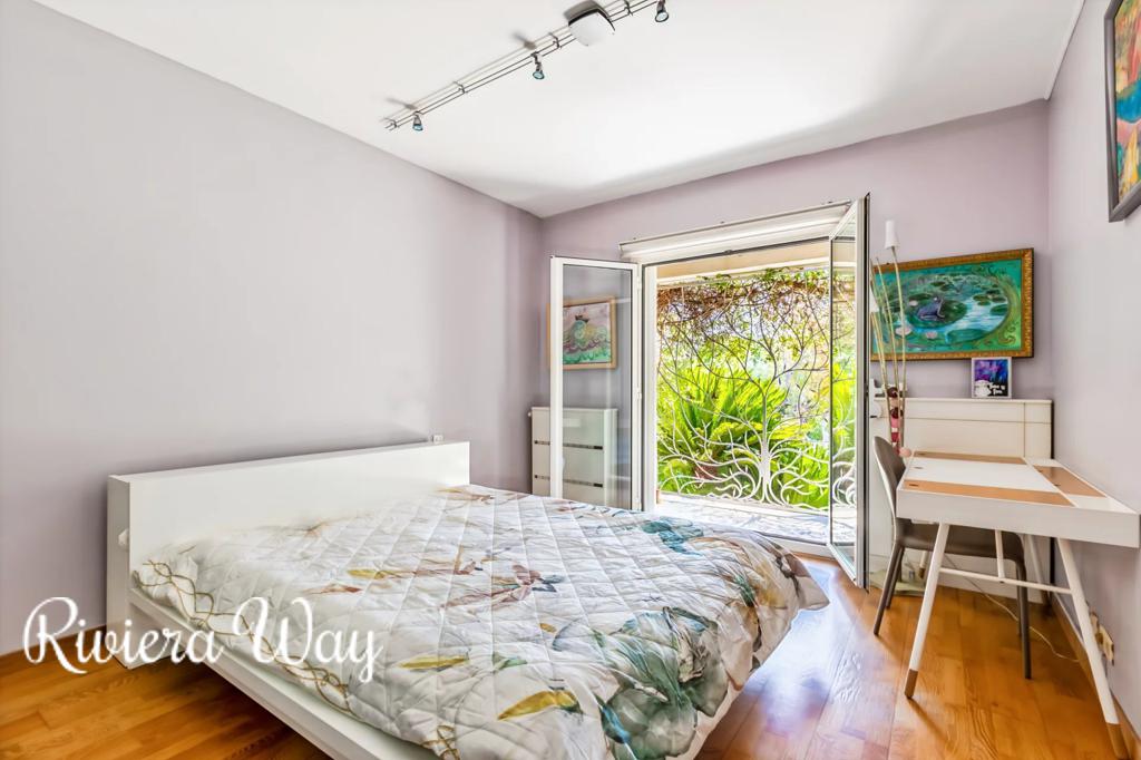 12 room villa in Mougins, photo #9, listing #106250802