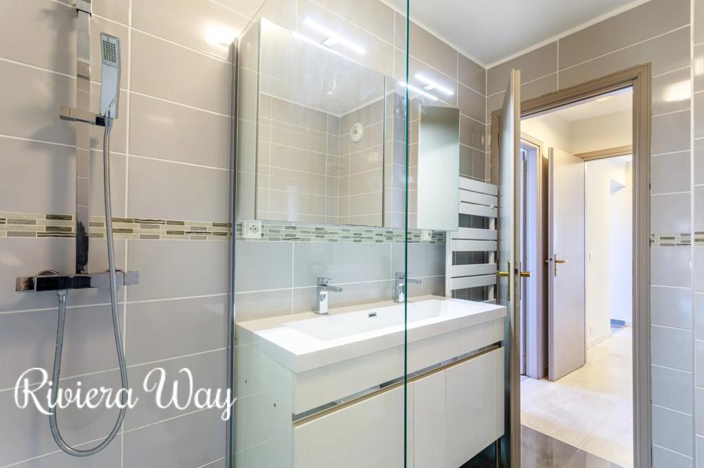 5 room apartment in Beausoleil, photo #2, listing #104941578