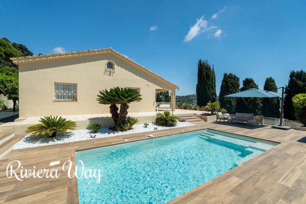 4 room villa in La Colle-sur-Loup, photo #2, listing #106336188