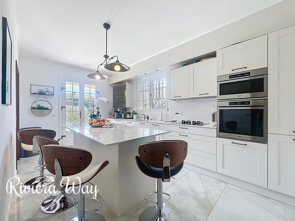 7 room villa in La Roquette-sur-Siagne, photo #10, listing #104160966