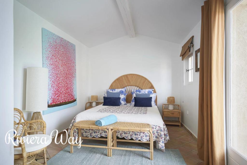 10 room villa in Saint-Tropez, photo #7, listing #91395318