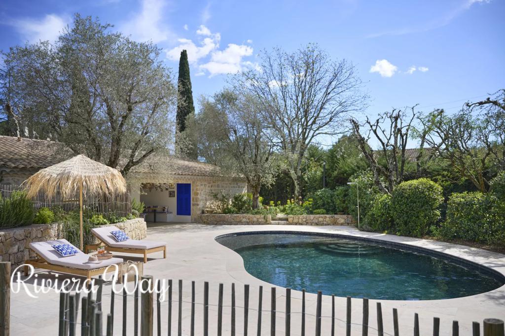 9 room villa in Mougins, photo #6, listing #99430212