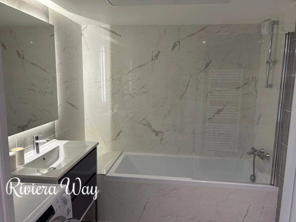 2 room new home in St-Laurent-du-Var, 47 m², photo #8, listing #105088578