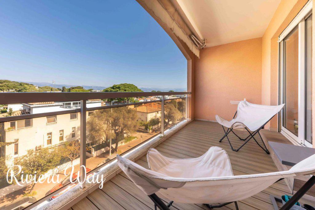 4 room apartment in Antibes, 229 m², photo #9, listing #103197486