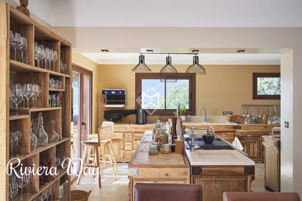 7 room villa in Le Lavandou, 210 m², photo #8, listing #104025936