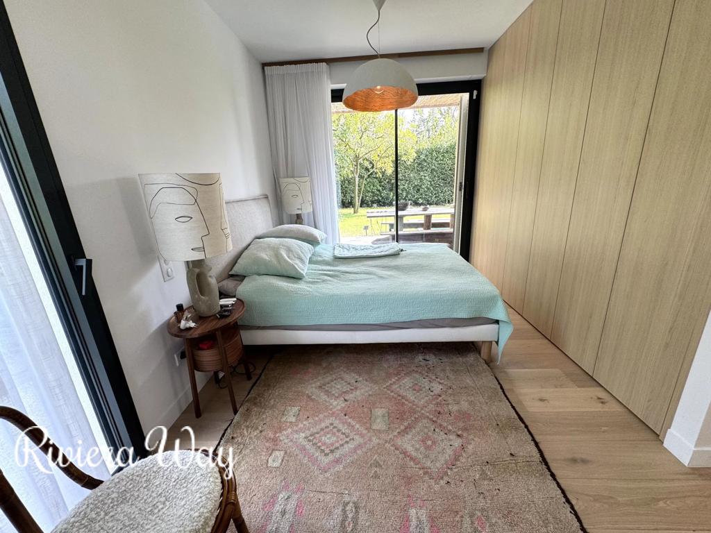 Villa in Cap d'Antibes, photo #2, listing #102518934