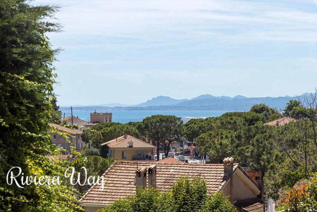 3 room apartment in Villefranche-sur-Mer, photo #2, listing #106401708