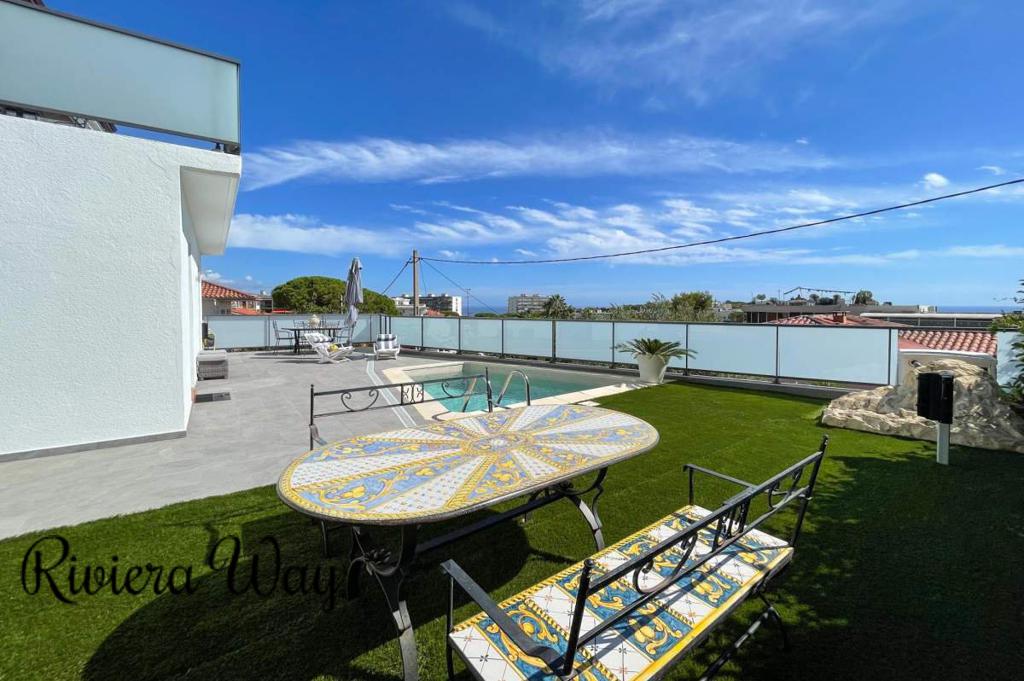 5 room villa in Roquebrune — Cap Martin, 250 m², photo #4, listing #86302944