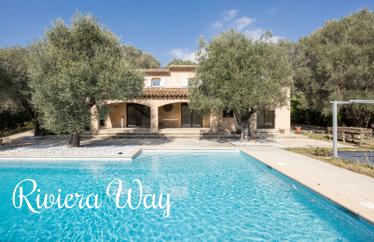 Villa in Mougins