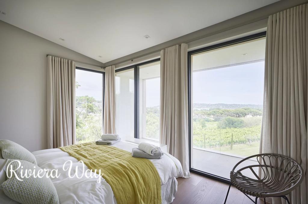 7 room villa in Saint-Tropez, photo #5, listing #83232702