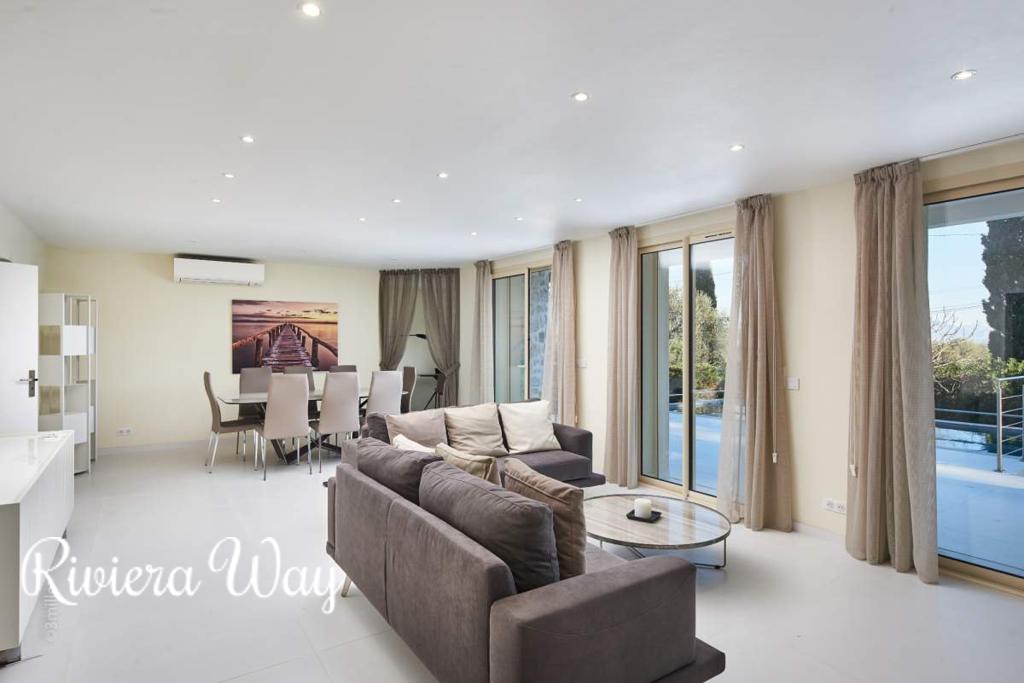 5 room villa in Cap d'Antibes, 220 m², photo #4, listing #78364692
