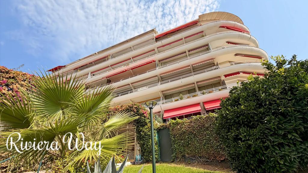 3 room apartment in Cannes, photo #5, listing #106813476